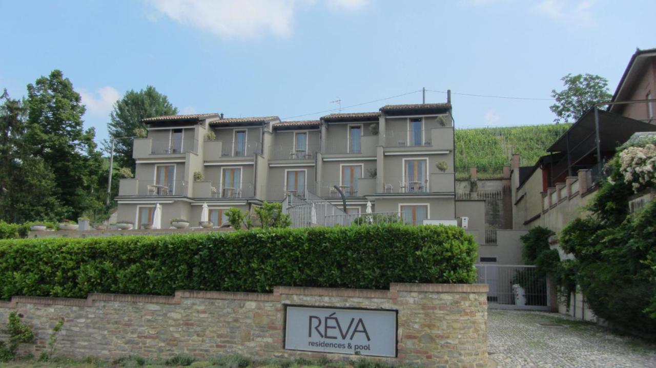 Réva Residences&Pool Monforte dʼAlba Exterior foto